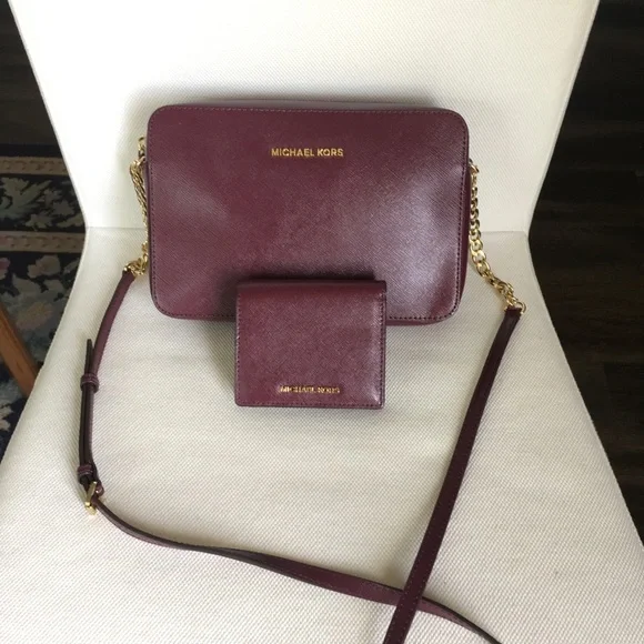 Michael Michael Kors Jet Set Travel Crossbody Bag Plum MICHAEL